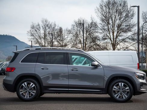 New 2026 Mercedes-Benz GLB 250 GLB 250 image 5