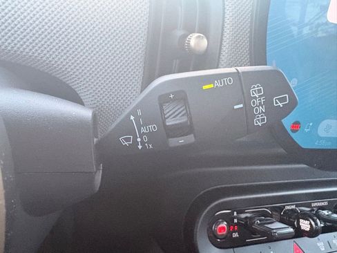 Used 2025 MINI Cooper S image 39