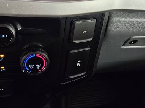 Used 2025 Ford F350 XL w/ XL Chrome Package image 14