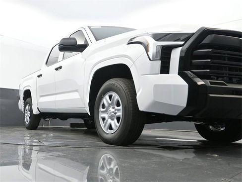 New 2026 Toyota Tundra SR image 22