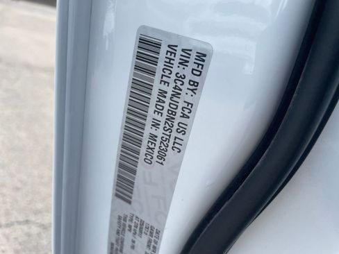 Used 2025 Jeep Compass Latitude image 29