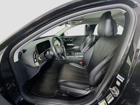Used 2025 Mercedes-Benz E 350 Sedan w/ Winter Package image 13