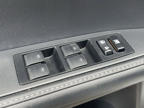 Used 2013 Lexus ES 350 w/ Luxury Pkg FWD image 25