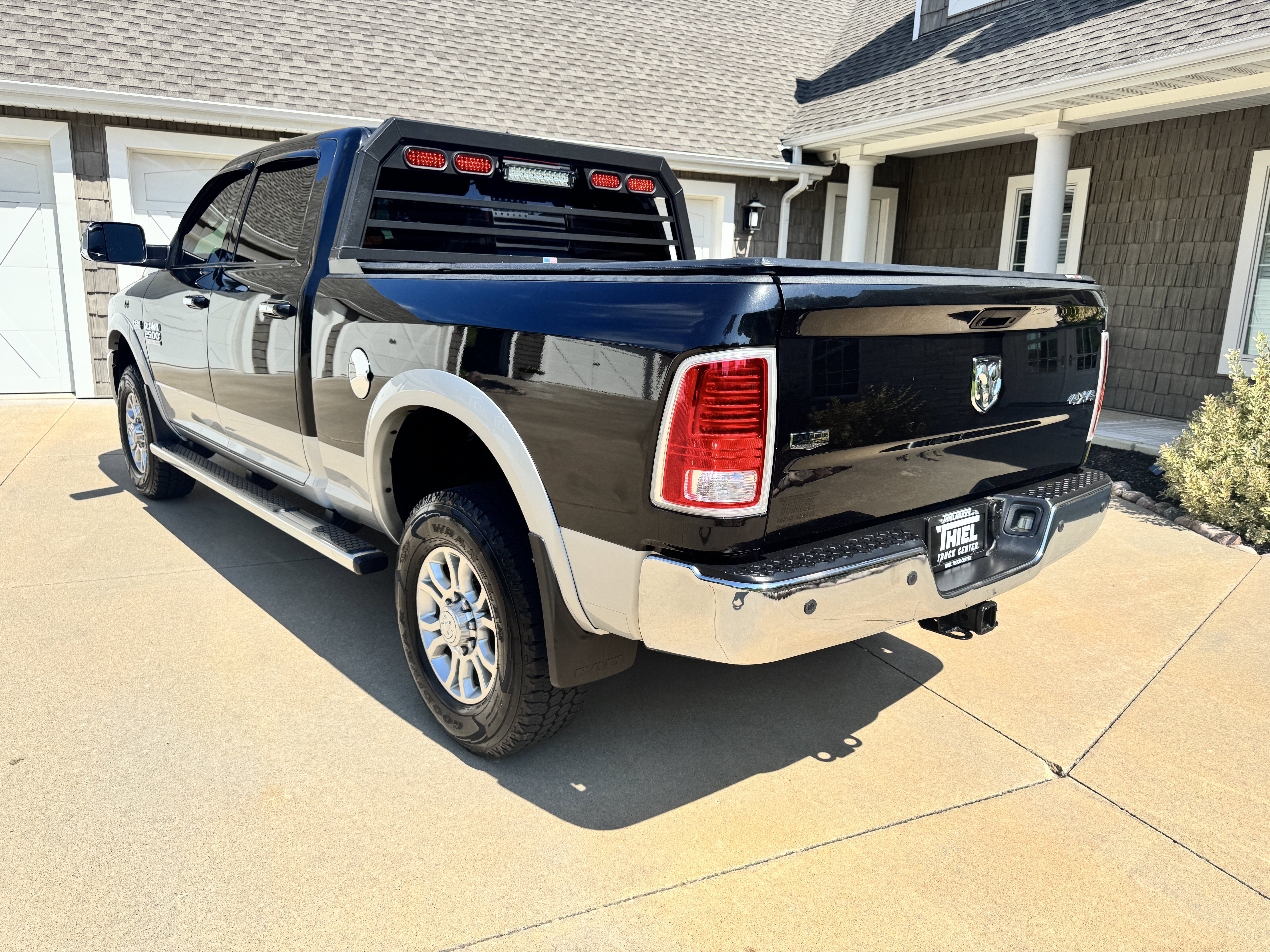 Used 2015 RAM 2500 Laramie w/ Snow Chief Group AWD/4WD image 6