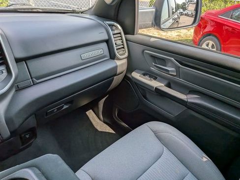 Used 2021 RAM 1500 Big Horn AWD/4WD image 17