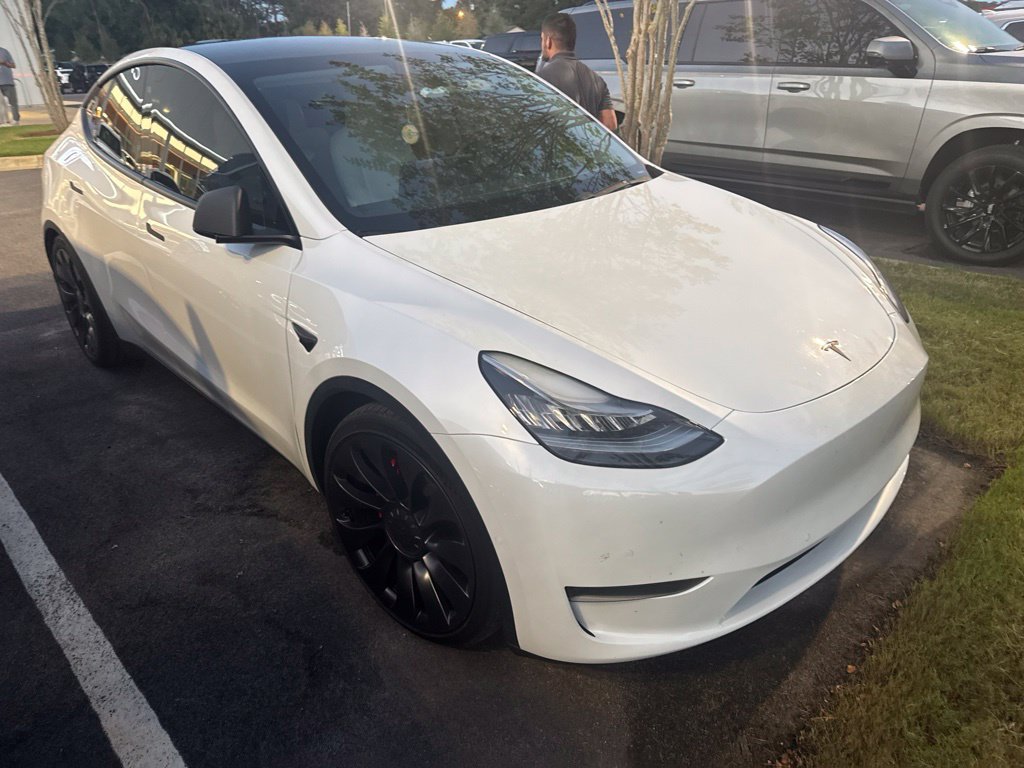 Used 2020 Tesla Model Y Performance AWD/4WD image 2
