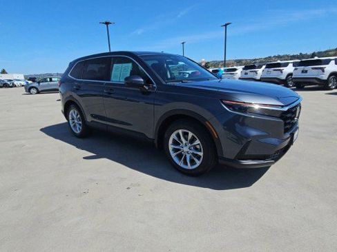 Used 2023 Honda CR-V EX image 2