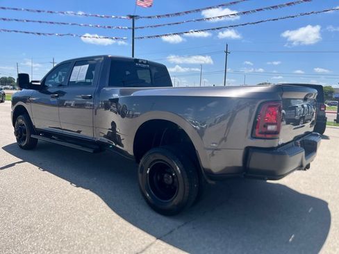 Used 2025 RAM 3500 Tradesman AWD/4WD image 4