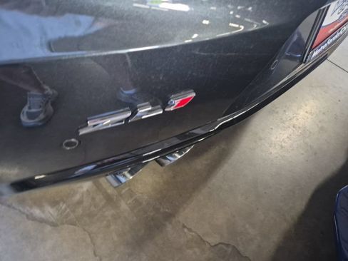 Used 2018 Chevrolet Camaro ZL1 RWD image 15
