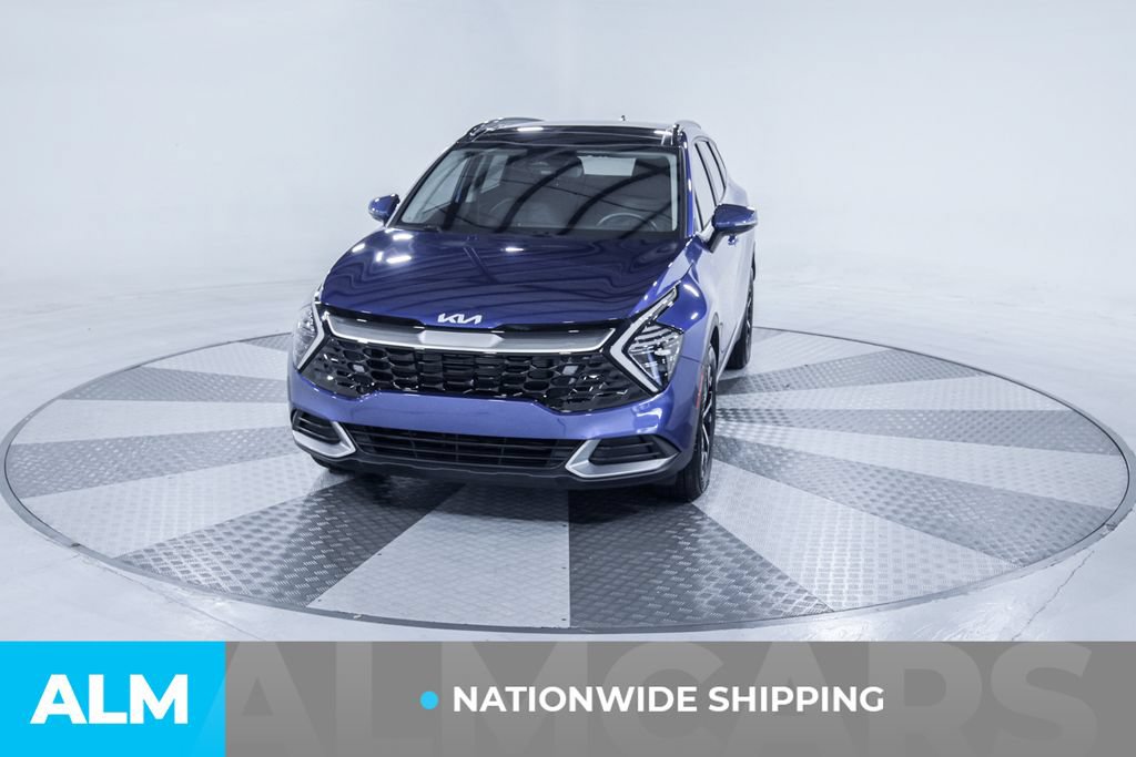 Used 2025 Kia Sportage EX w/ Premium Package FWD image 2