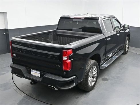 Used 2022 Chevrolet Silverado 1500 High Country w/ LPO, Dark Essentials Package image 42