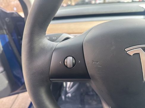 Used 2021 Tesla Model 3 Long Range image 17