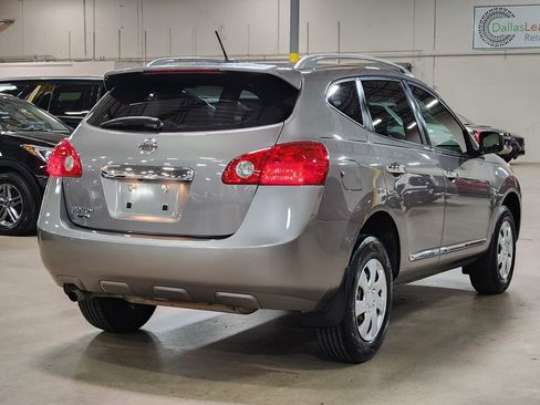 Used 2015 Nissan Rogue S w/ Convenience Package image 8