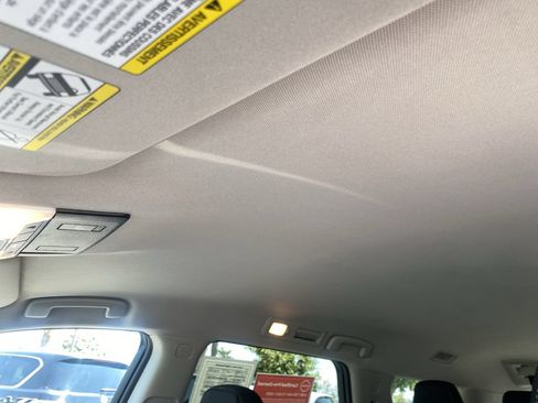 Certified 2024 Nissan Pathfinder SV FWD image 36