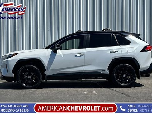 Used 2023 Toyota RAV4 XSE AWD/4WD image 7