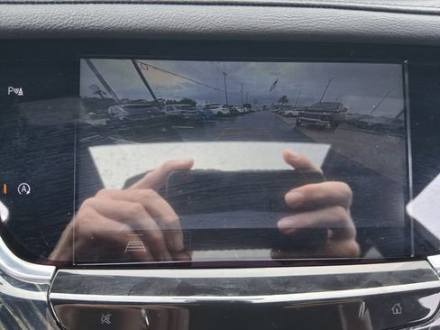 Used 2024 Cadillac XT6 Premium Luxury FWD image 25