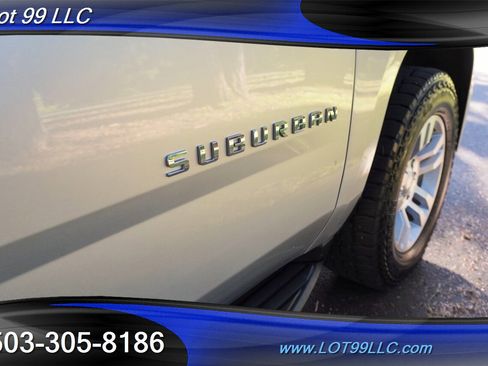 Used 2018 Chevrolet Suburban LT AWD/4WD image 37