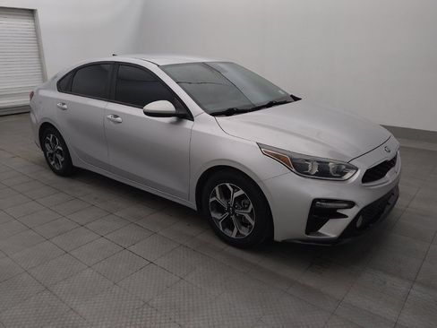 Used 2020 Kia Forte LXS FWD image 11