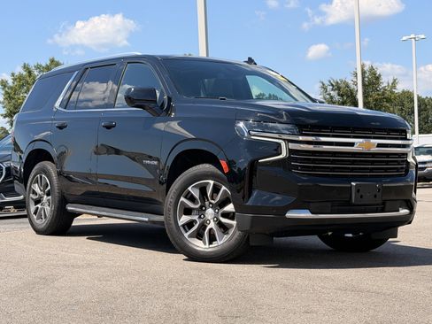 Used 2023 Chevrolet Tahoe LT AWD/4WD image 2