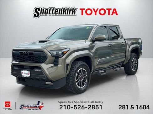 Certified 2025 Toyota Tacoma TRD Sport RWD image 1
