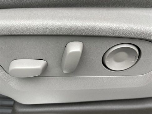 New 2026 Chevrolet Silverado 1500 LTZ w/ LTZ Premium Package image 12