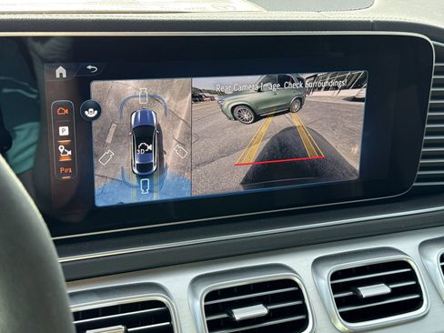 New 2026 Mercedes-Benz GLE 53 AMG 4MATIC image 30