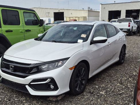 Used 2020 Honda Civic EX image 1