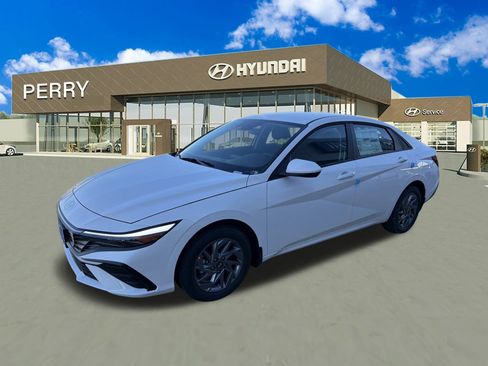 New 2026 Hyundai Elantra Blue image 1