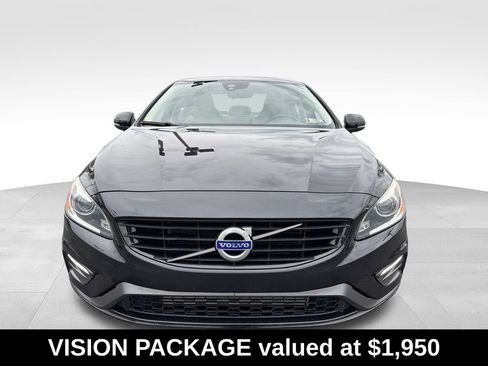 Used 2017 Volvo S60 T5 Dynamic w/ Vision Package image 2