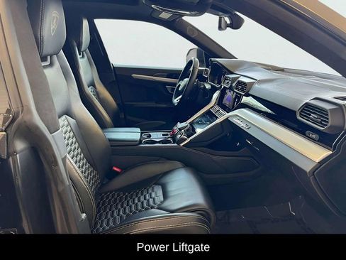 Used 2021 Lamborghini Urus image 23