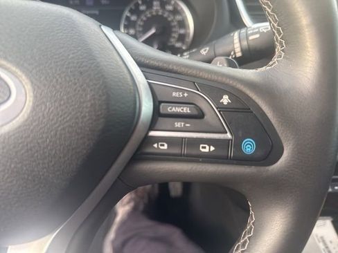 Used 2023 INFINITI QX50 Sport image 13