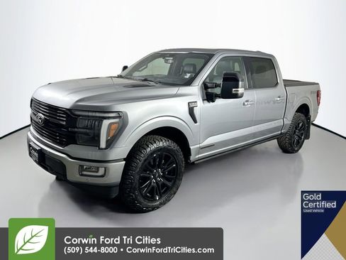 Certified 2025 Ford F150 Platinum w/ FX4 Off-Road Package AWD/4WD image 5