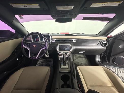 Used 2015 Chevrolet Camaro SS RWD image 38