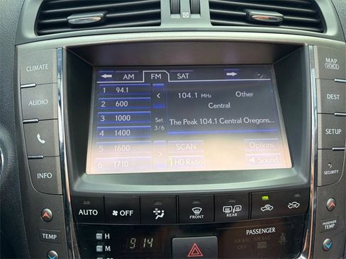 Used 2013 Lexus IS 250C image 14