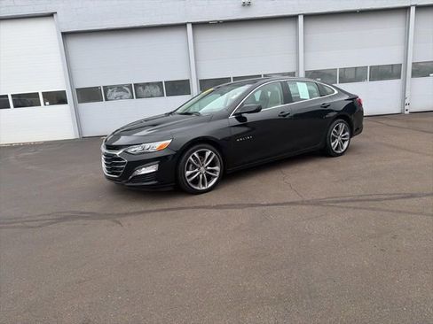 Used 2024 Chevrolet Malibu LT image 19