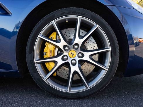 Used 2011 Ferrari California image 41