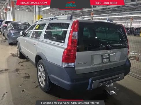 Used 2007 Volvo XC70 image 2