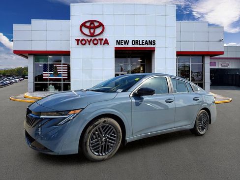 Used 2026 Nissan Sentra SV w/ Floor Mat Package FWD image 1