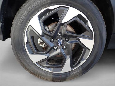 Used 2024 Subaru Crosstrek 2.5i Limited AWD/4WD image 7