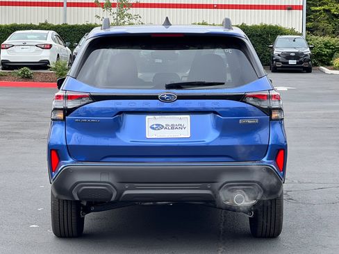 New 2025 Subaru Forester Limited image 5