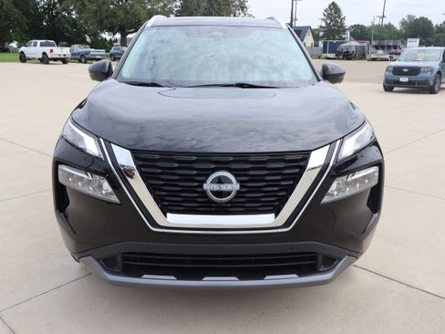 Used 2023 Nissan Rogue SL w/ SL Premium Package AWD/4WD image 3