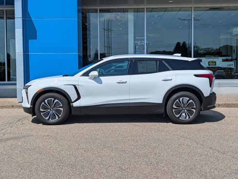 Certified 2024 Chevrolet Blazer EV LT AWD/4WD image 5