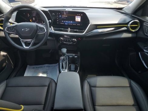 Used 2025 Chevrolet Trax ACTIV w/ Driver Confidence Package FWD image 16