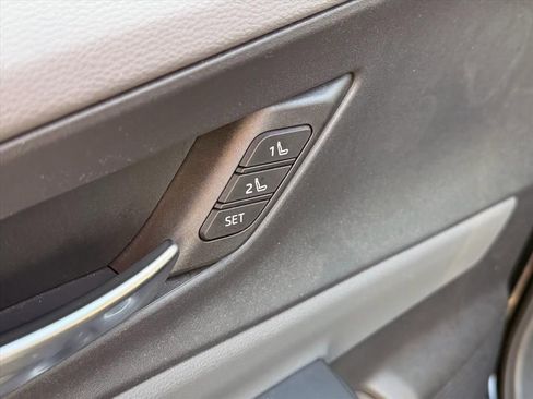 Used 2024 Toyota Prius Limited w/ Limited Premium Package image 15