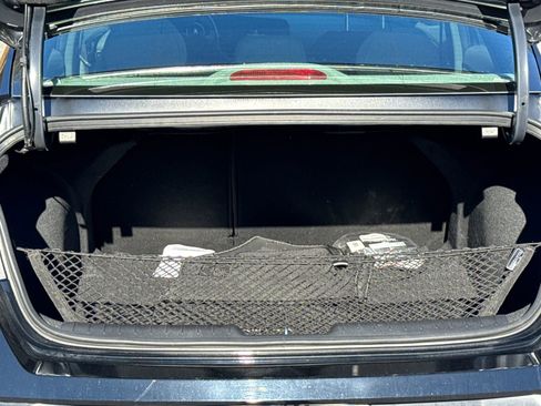 Certified 2025 Hyundai Elantra SEL image 18