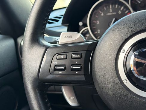 Used 2013 MAZDA MX-5 Miata Sport RWD image 18