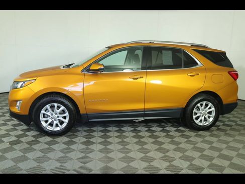 Used 2019 Chevrolet Equinox LT FWD image 13