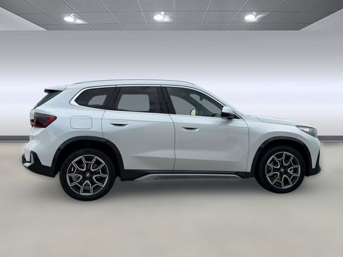 Used 2026 BMW X1 xDrive28i w/ Technology Package AWD/4WD image 7
