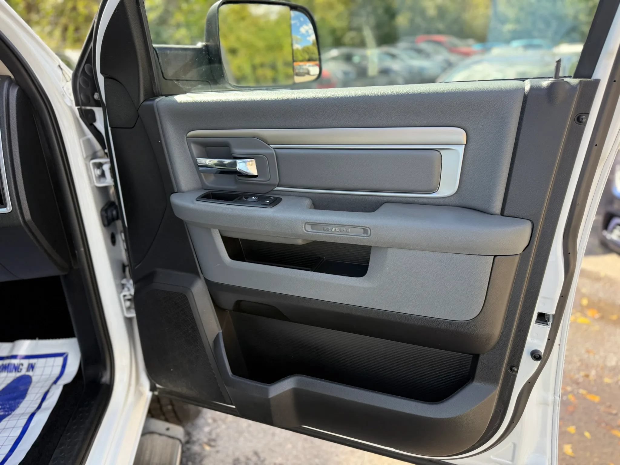 Used 2016 RAM 2500 Big Horn AWD/4WD image 24
