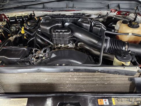 Used 2015 Ford F250 Lariat w/ Chrome Package image 49